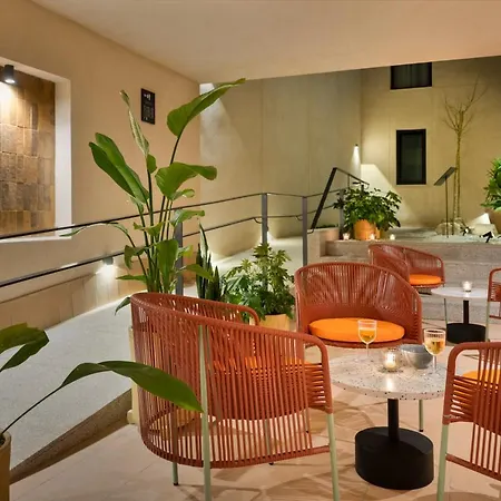 Magno Castilla Appartement *